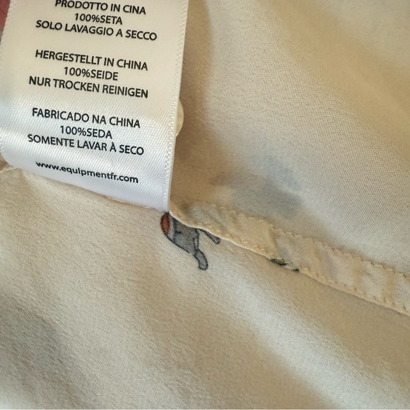 EQUIPMENT Silk Blouse Elephant India Novelty SMALL Beige - Picture 7 of 16